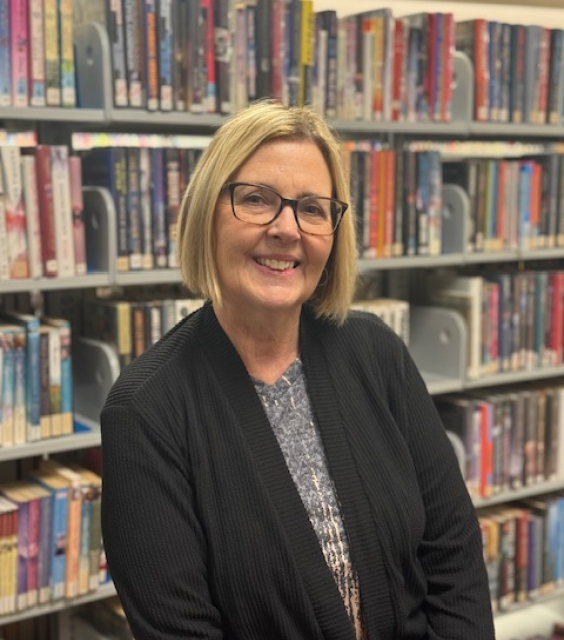 Mary Jackson headshot